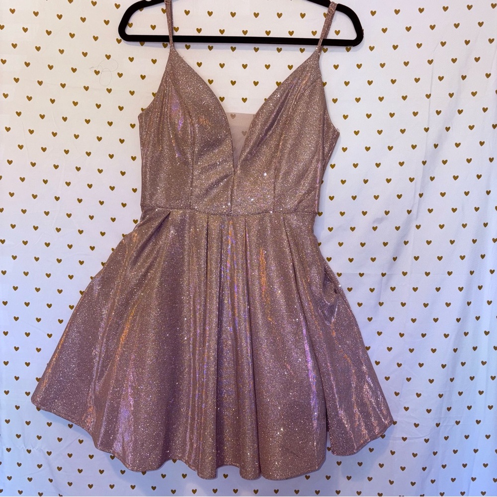B Darlin Blush Pink Dress
Size 9/10